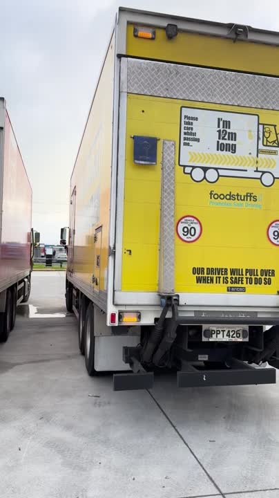 Foodstuffs Fuso Shogun truck fitted with MaxSafe pedestrian monitoring